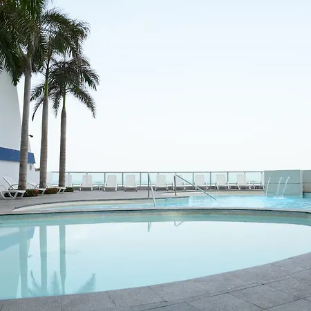 Bocagrande, Palmetto Apartmentos Frente a La Playa Apartamento Cartagena